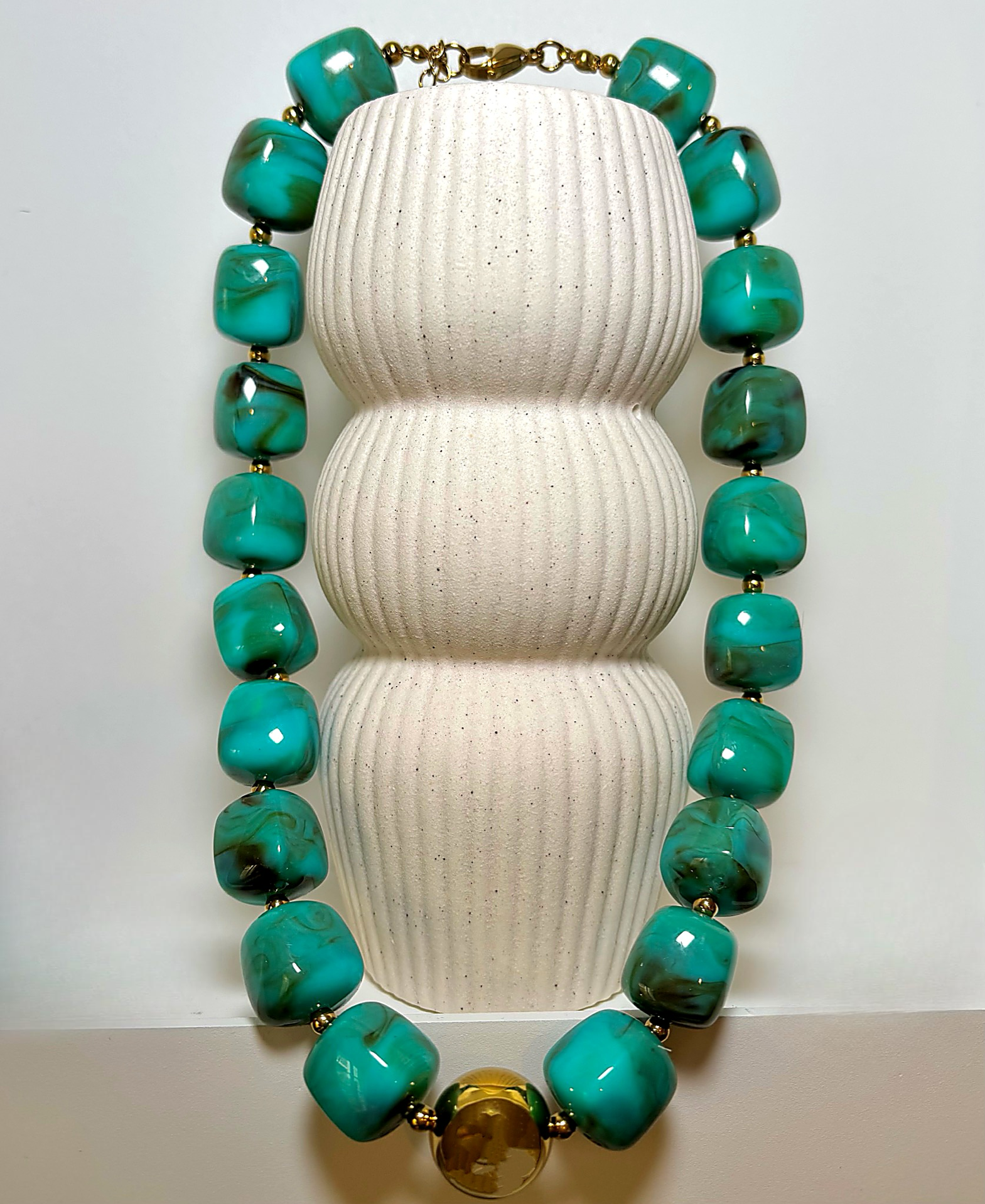 Collier Caléora