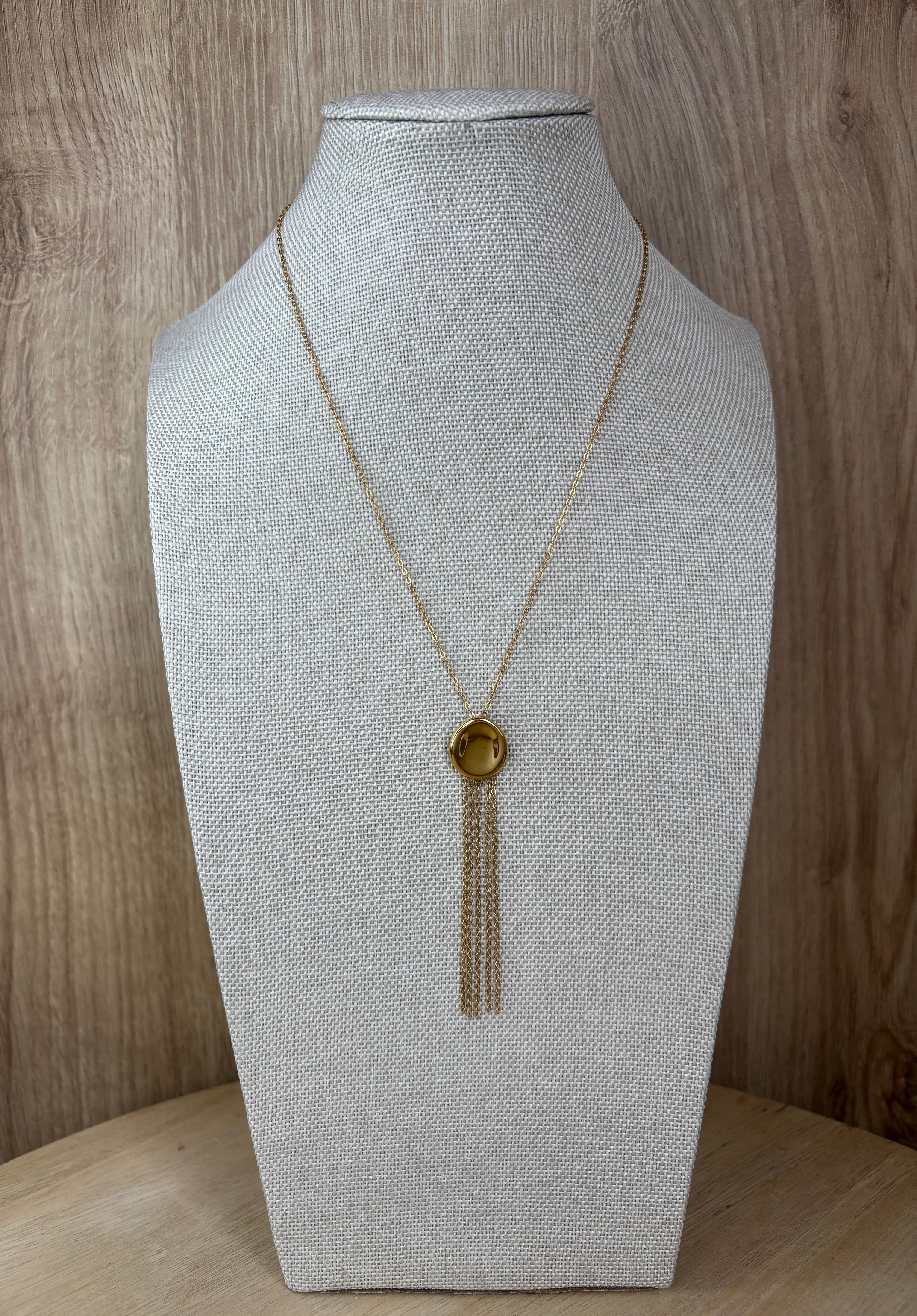 Collier Cazura